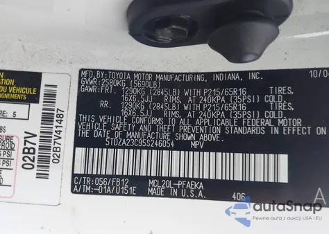 2005 Toyota Sienna Le z USA, uszkodzony, nr VIN 5TDZA23C95S246054